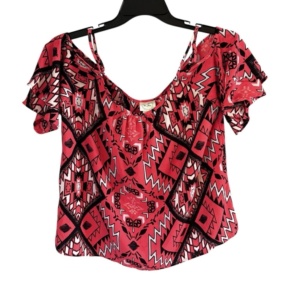 Women’s Cold-Shoulder Geometric Print Top - Pink